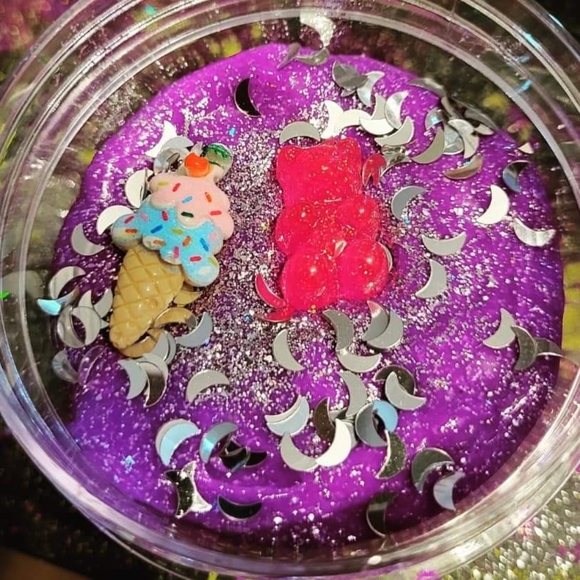 Handmade Custom Color Slime - Picture 2 of 3